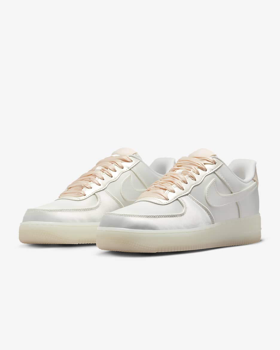 Nike Air Force 1 ’07 LV8 Women's Shoes